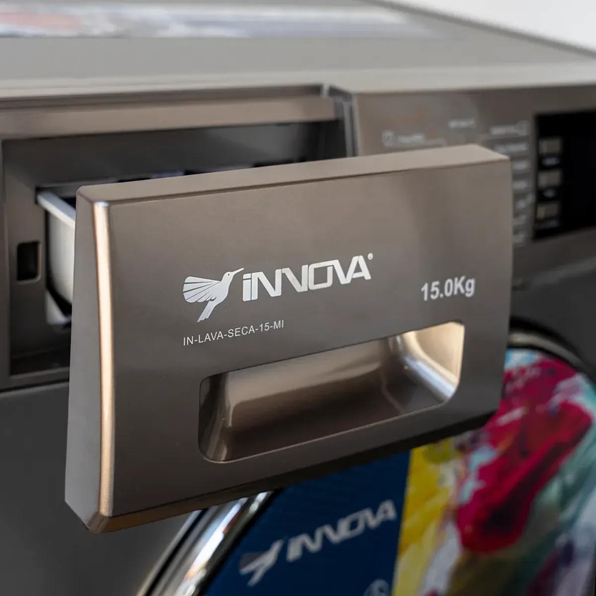 LAVADORA SECADORA INNOVA 15KG FRONTAL ELECTRICA