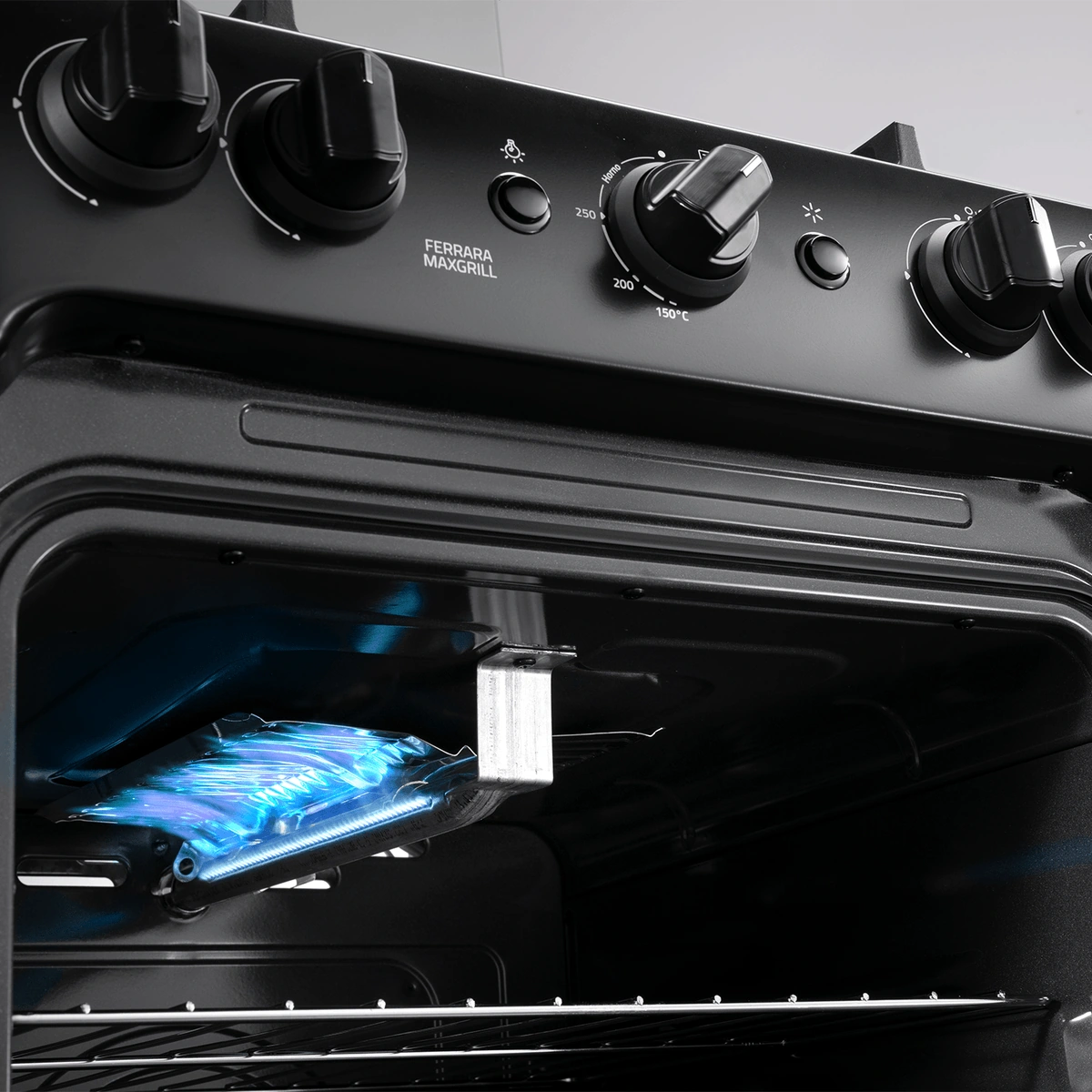 COCINA INDURAMA FERRARA MAXGRILL ZAFIRO 4 QUEMADORES 24" NEGRO