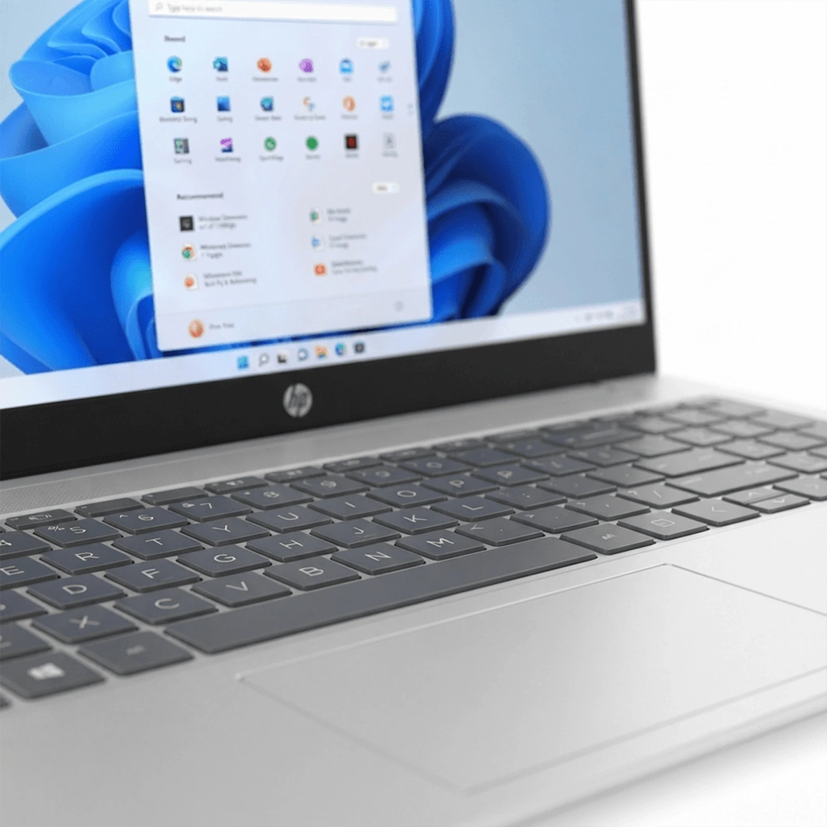COMPUTADOR PORTATIL HP 15-FD1258LA CORE I5-120U 8GB/256GB 15.6"